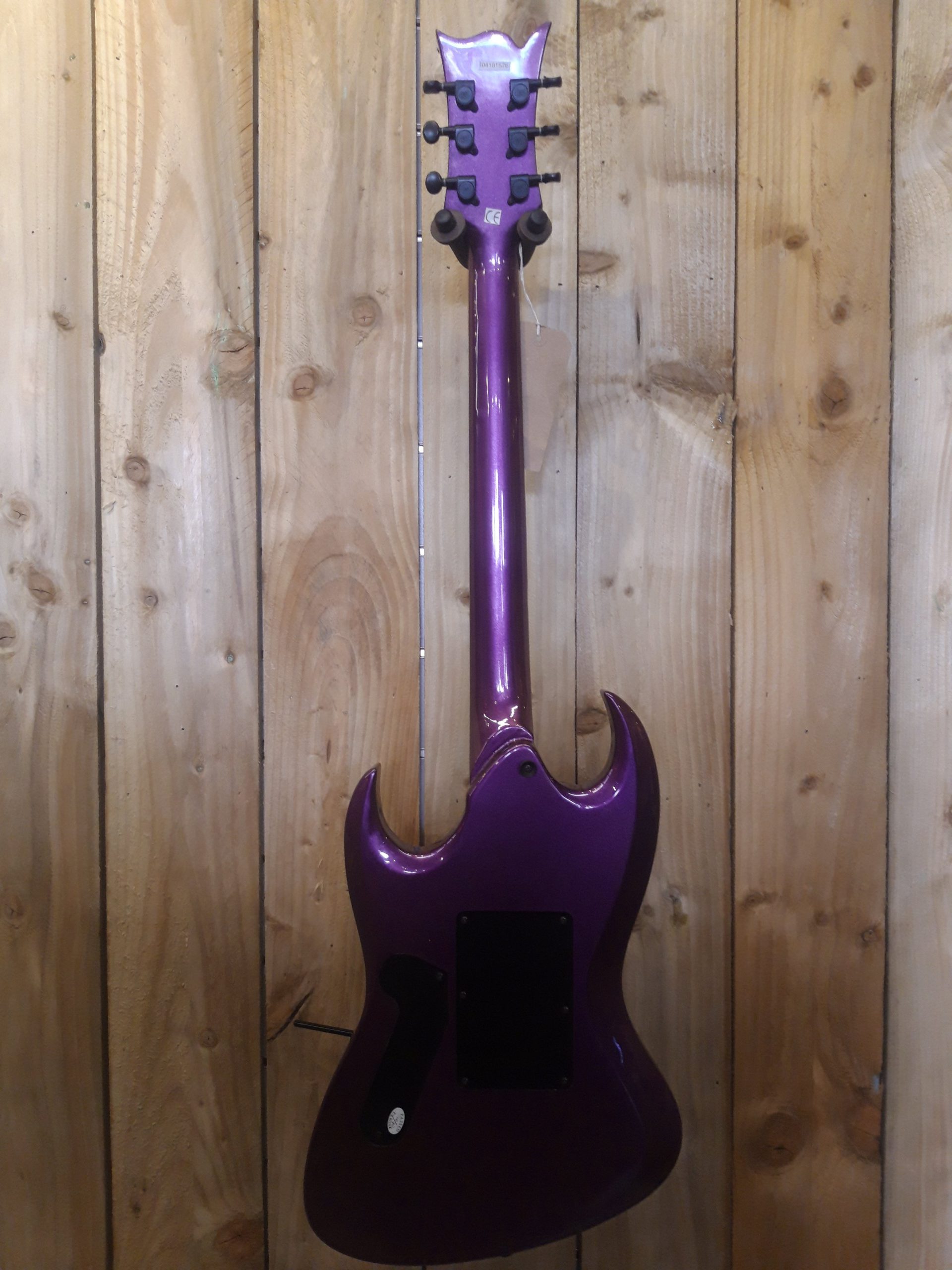 Vintage VR4000CT Metal Axxe Raider Crimson Tide Finish CC Music Shop