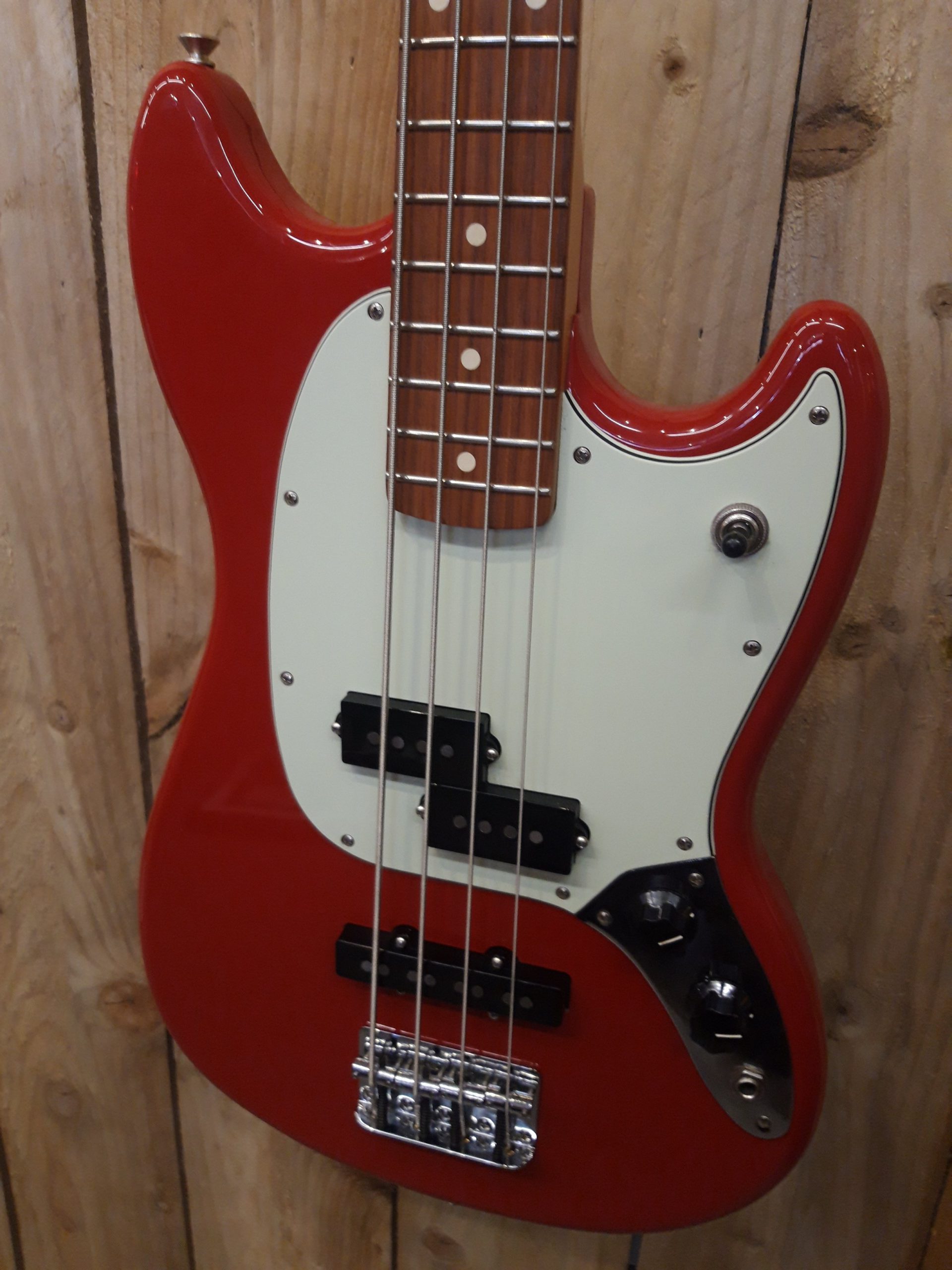 【廃版❣️貴重】Fender Mustang Bass PJ TorinoRed Fender Mustang Bass PJ - Rosewood - Torino Red