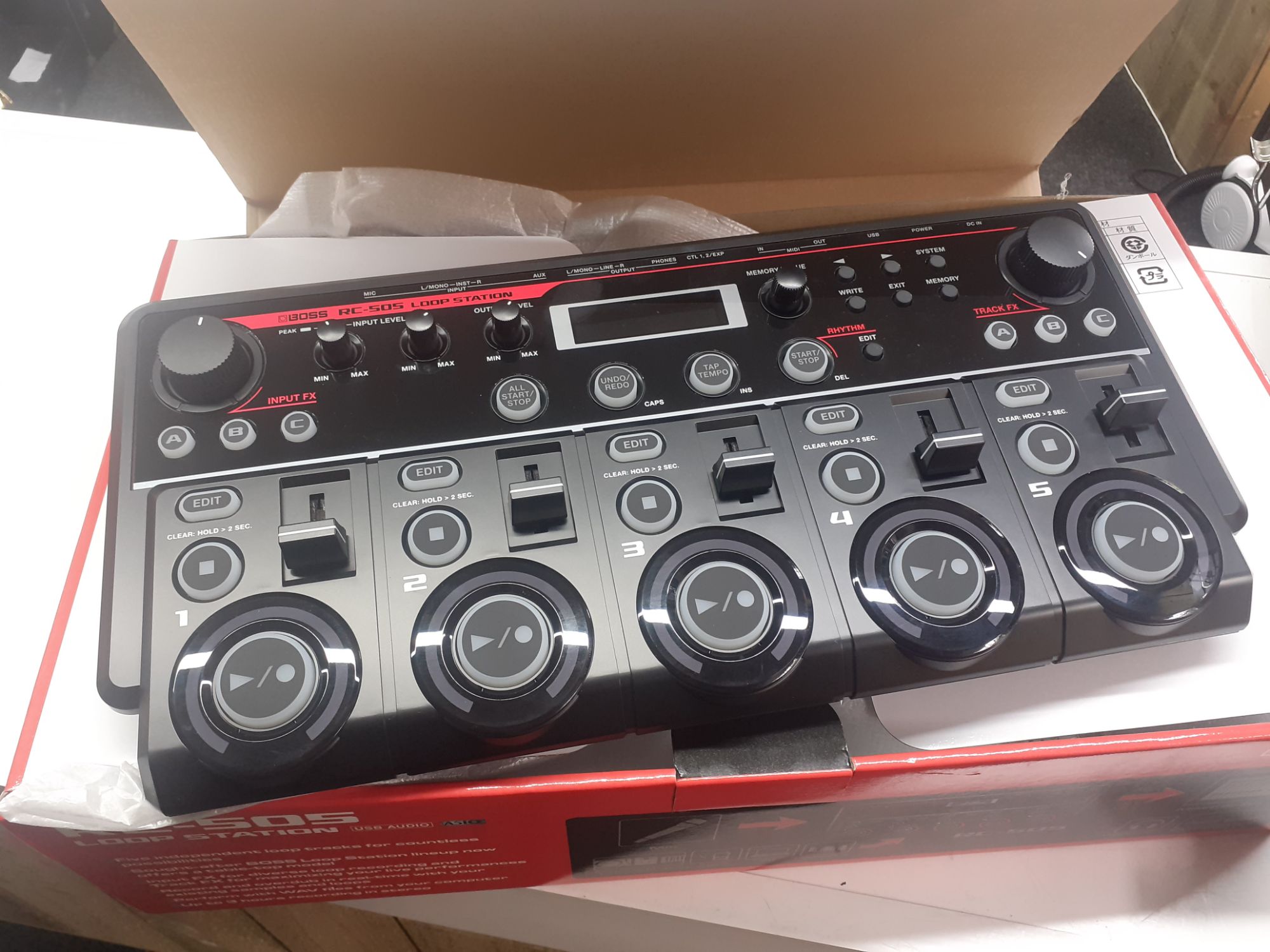 BOSS RC-505 Loop Station V1 - CC Music Shop