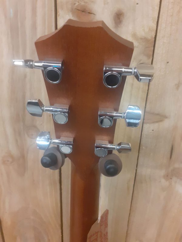 Taylor 210 2012 Dreadnought Acoustic Guitar with Fishman Pickup
