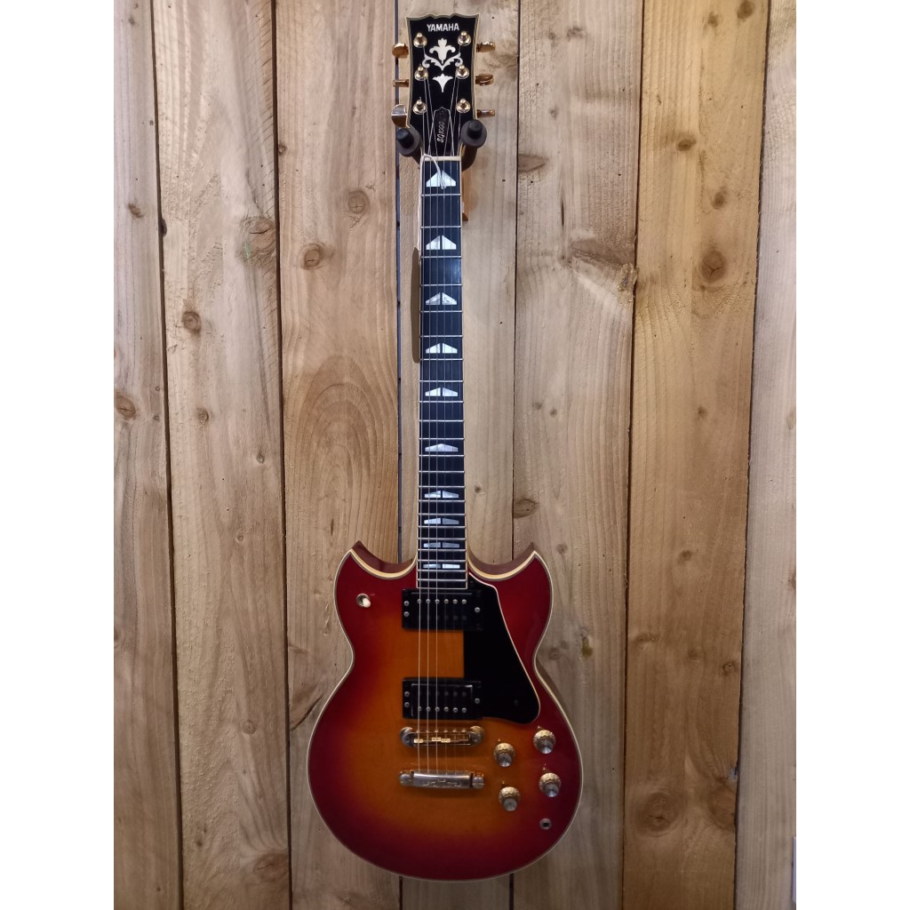 Yamaha 1979 SG-1000 in Cherry Sunburst Finish - CC Music Shop